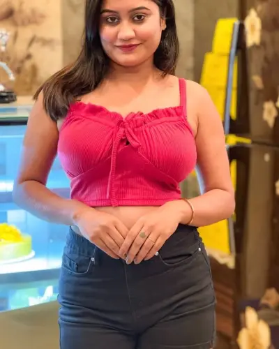 Call Girls Pashchimi Singhbhum
