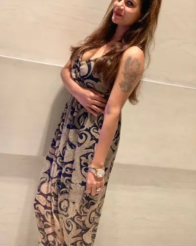 Pashchimi Singhbhum Escort